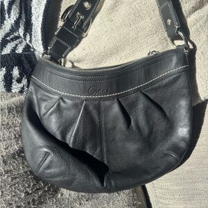 Coach Black Leather Y2K Shoulder Bag